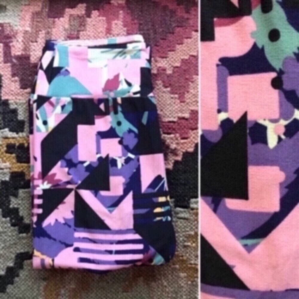 LuLaRoe - NWT One Size Leggings - Pink/Black